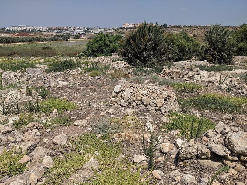 Archival photograph of Bayt Nabala