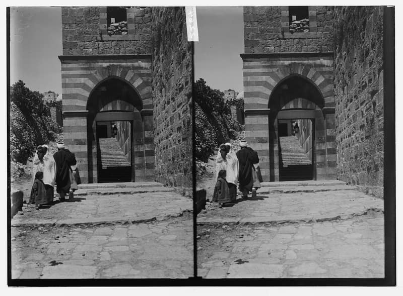 Archival photograph of Hebron