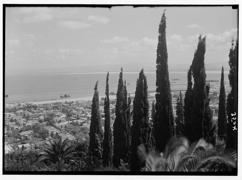Archival photograph of Haifa
