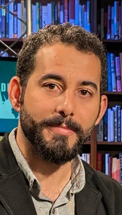 Portrait of Mosab Abu Toha